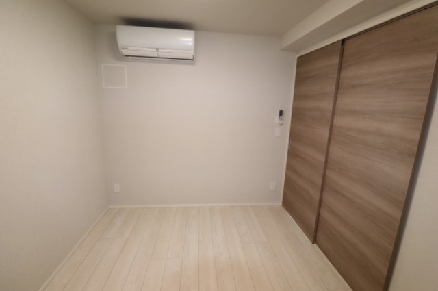 その他部屋・スペース　洋室５．２帖？