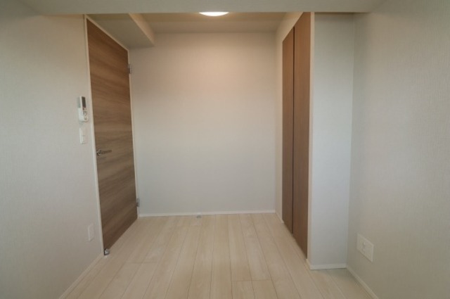 その他部屋・スペース　洋室５．４帖？