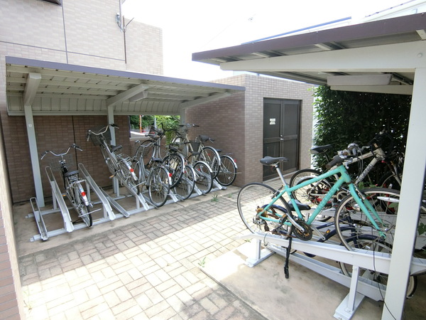 ロビー　駐輪場