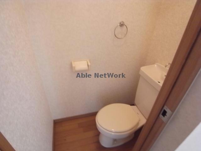 トイレ　トイレ