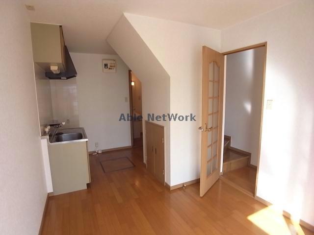 居室・リビング　リビング