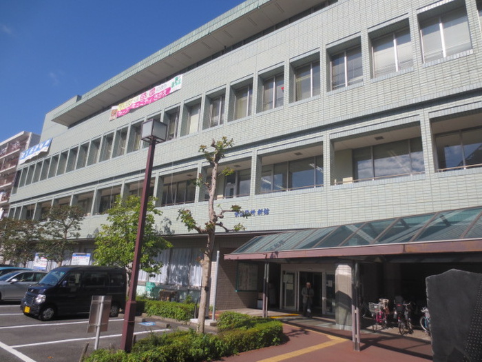 役所　栄区役所（役所）まで950m