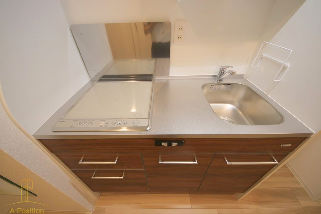 キッチン　ラシーヌ瓦屋町