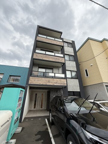 建物外観　外観は落ち着いています