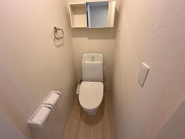 トイレ　シャワー付トイレ（イメージ）