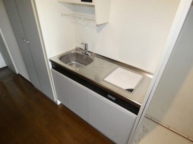 キッチン　IHクッキングヒーター