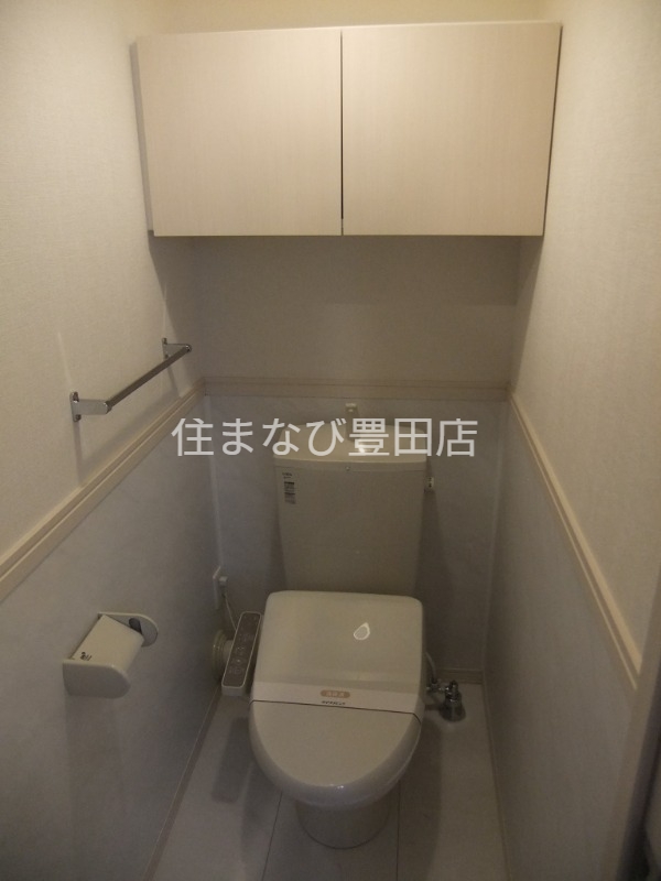 トイレ　同型タイプ
