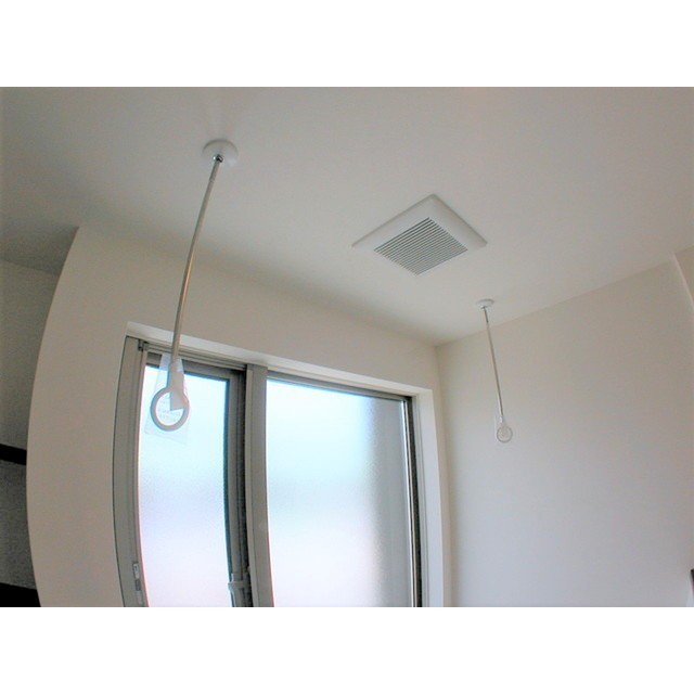 バルコニー　室内物干金具