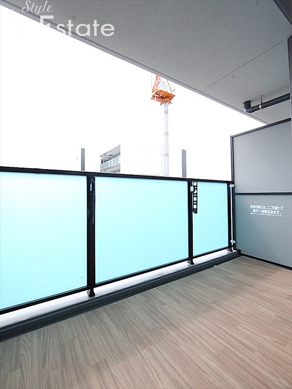 バルコニー　バルコニー