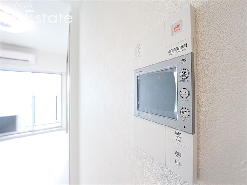 セキュリティ　モニター付きインターホン