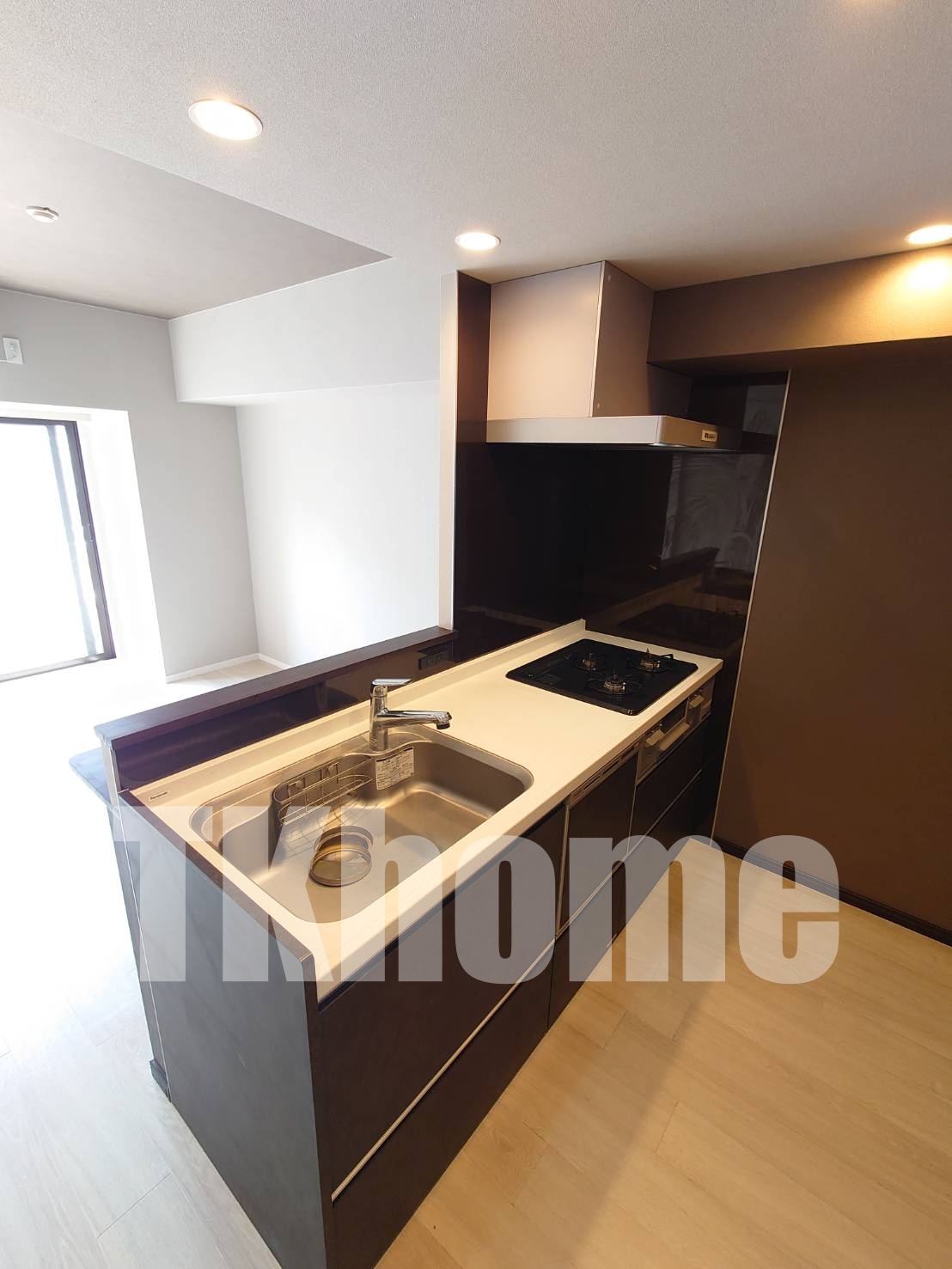 キッチン　カウンターキッチン・3口キッチン