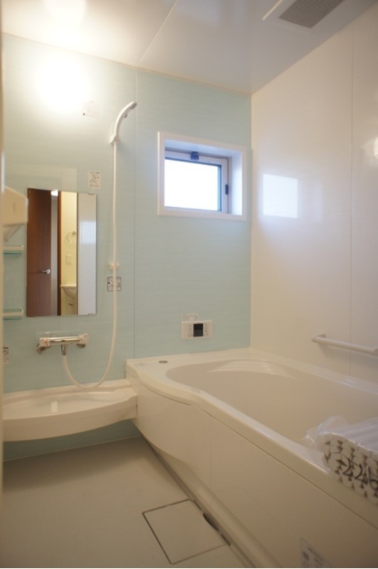 バス・シャワールーム　図面と現状に相違がある場合には現状を優先