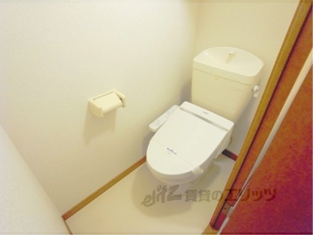 レオパレススワンコート1のトイレ写真