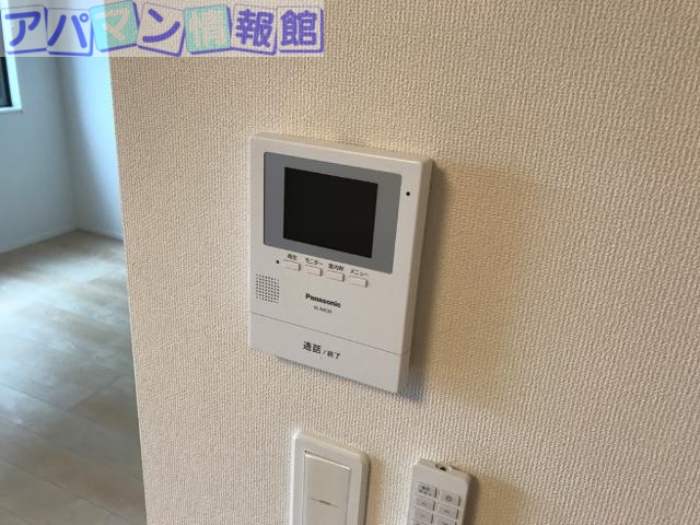 セキュリティ　カメラ付インターホン（イメージ）