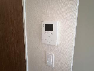 セキュリティ　カメラ付インターホン（イメージ）