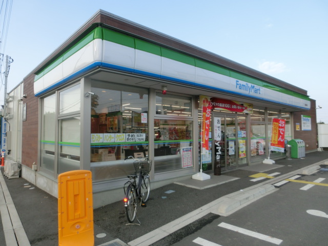 コンビニ　ファミリーマート　鯨井店（コンビニ）まで334m