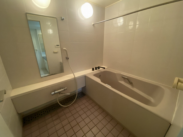 バス・シャワールーム　日々の暮らしに欠かせないお風呂です