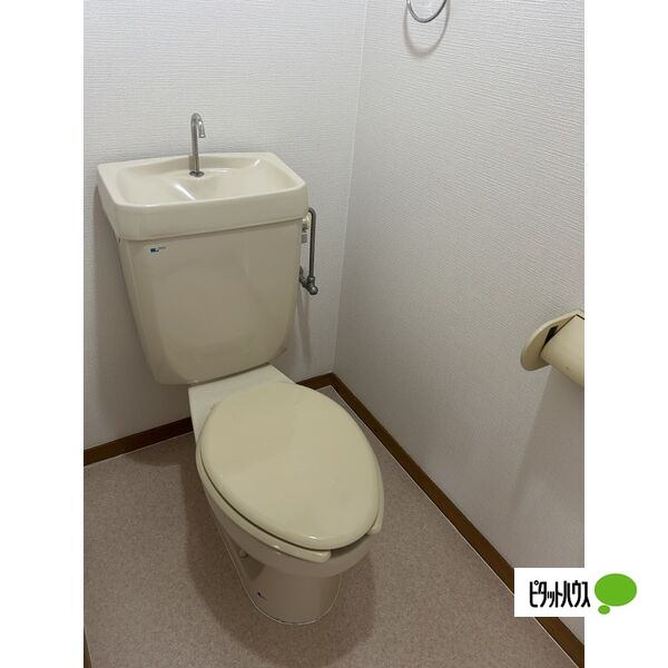 トイレ　※同物件別部屋