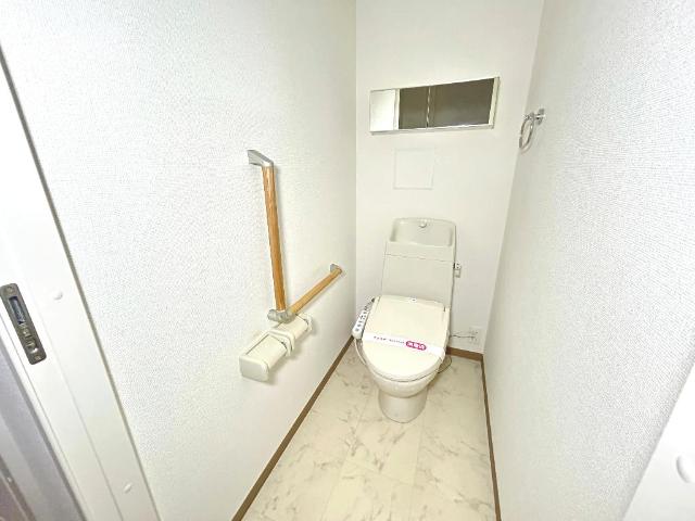 トイレ　シャワー付トイレ（イメージ）