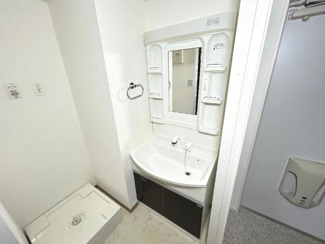 洗面設備　洗髪洗面化粧台（イメージ）