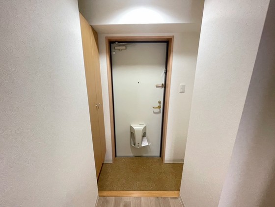 玄関　※別部屋の写真です