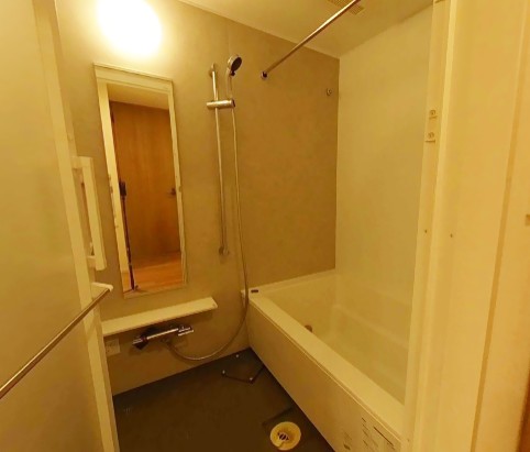 バス・シャワールーム　ゆったり過ごせるお風呂です