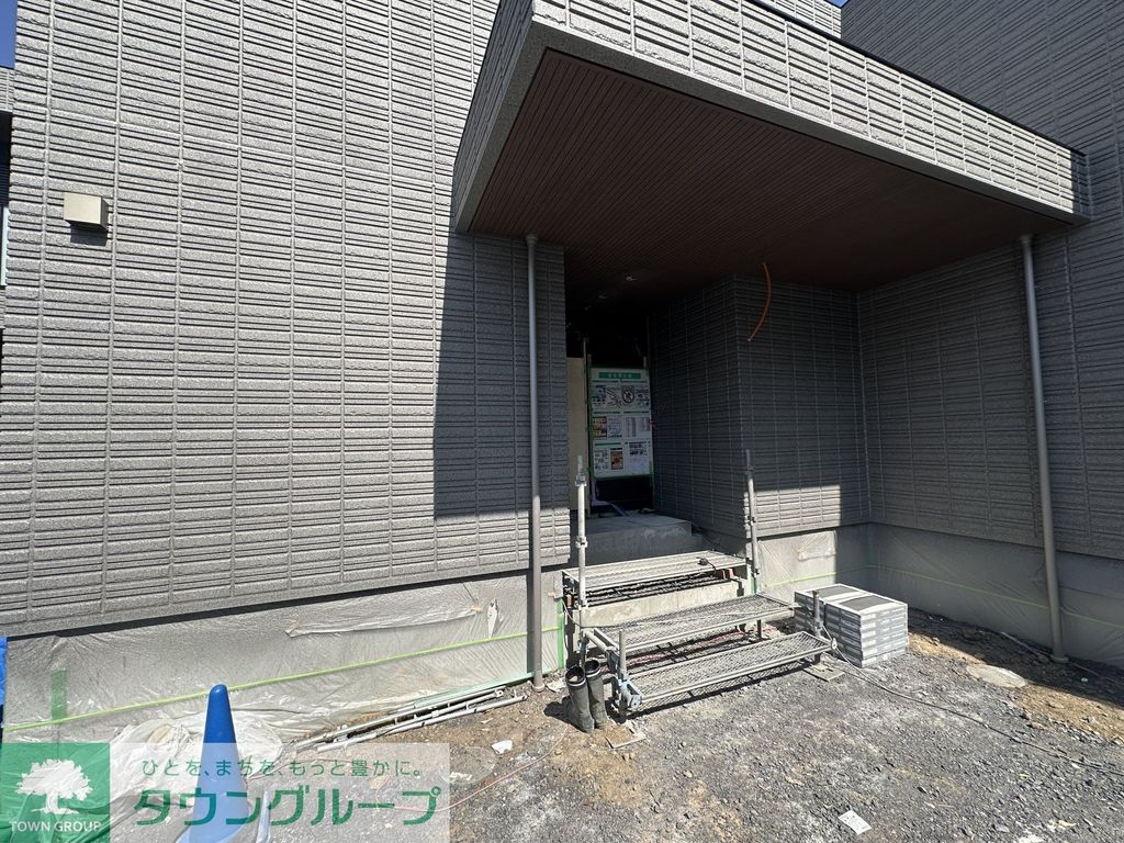 エントランス　エントランス