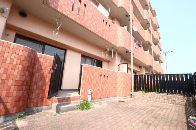 庭　1階には庭もあります