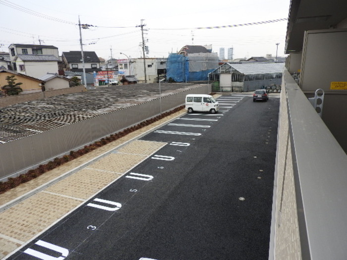 駐車場　車をお持ちの方に嬉しい駐車場付きの物件です