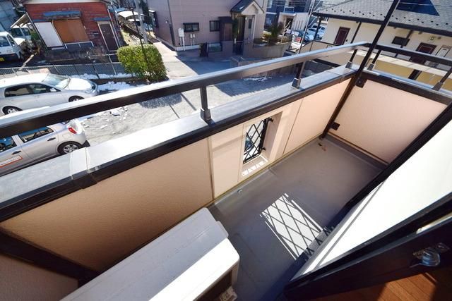 バルコニー　★南向きで陽当り良好のバルコニー★