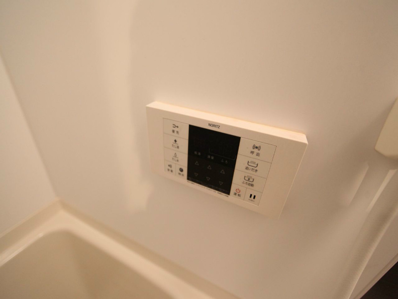 その他設備　追い焚き付　オートバス機能付給湯設備