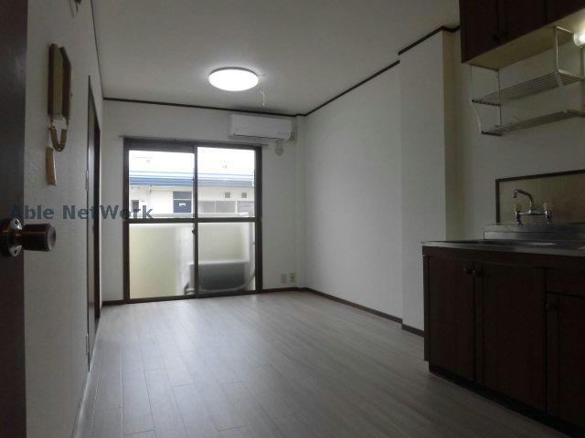 居室・リビング　※別室、参考画像