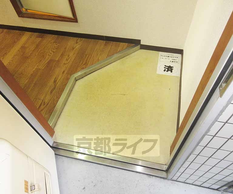 玄関　段差が小さい玄関！