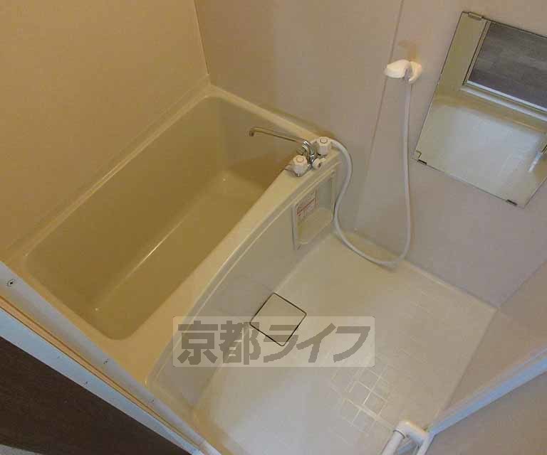 バス・シャワールーム　清潔感のあるバスルームです！