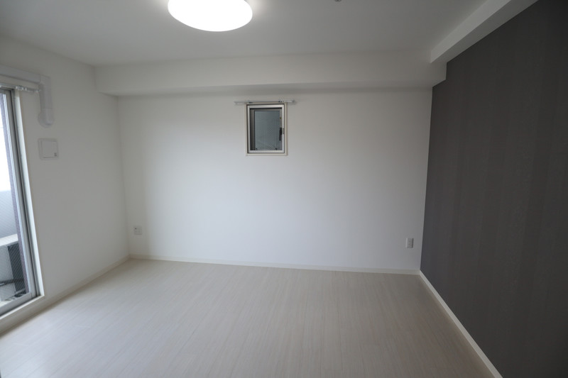 居室・リビング　※別号室の写真です。