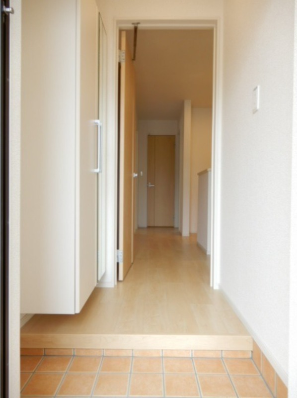 玄関　図面と現状に相違がある場合には現状を優先