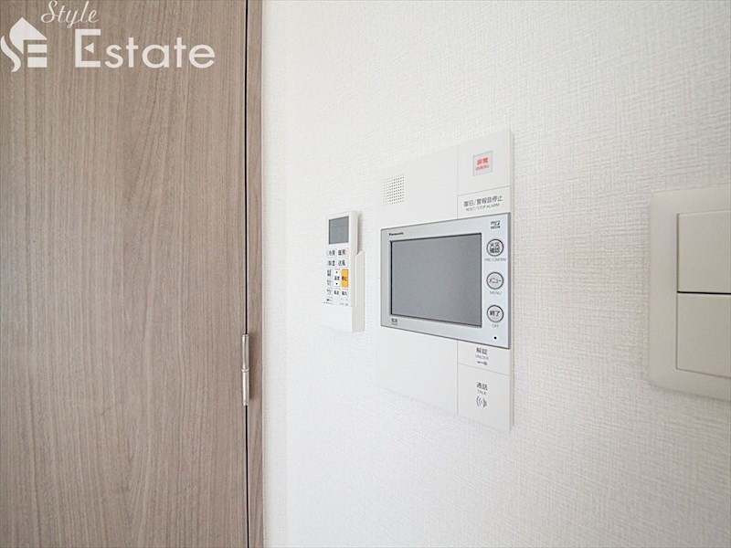 セキュリティ　モニター付きインターホン