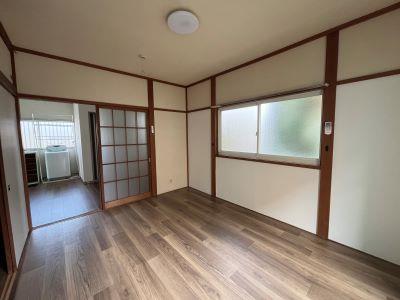 その他　窓側から見た洋室の写真です！