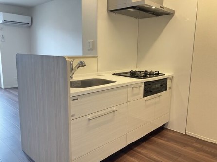 キッチン　※同モデル別部屋参考写真※