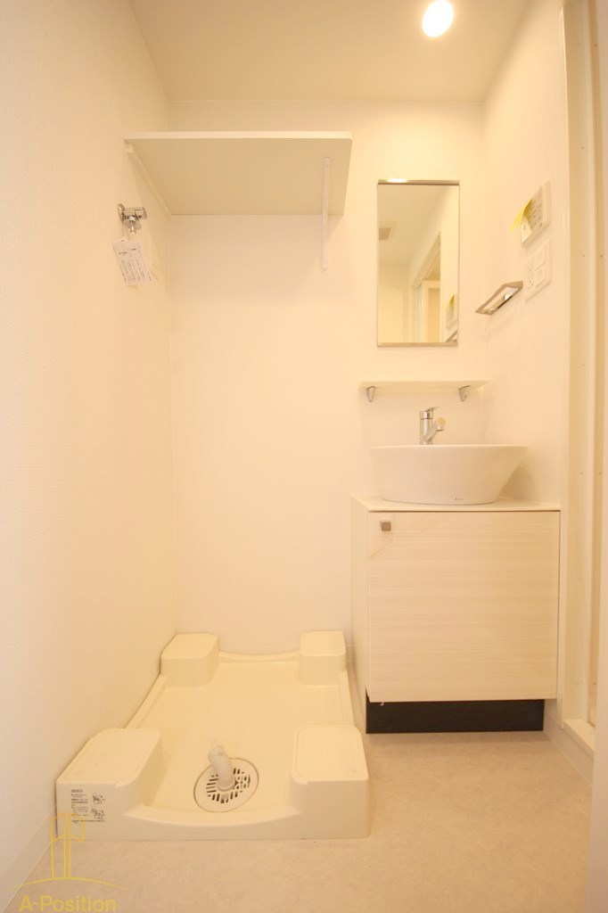 洗面設備　エスリードレジデンス梅田フロント