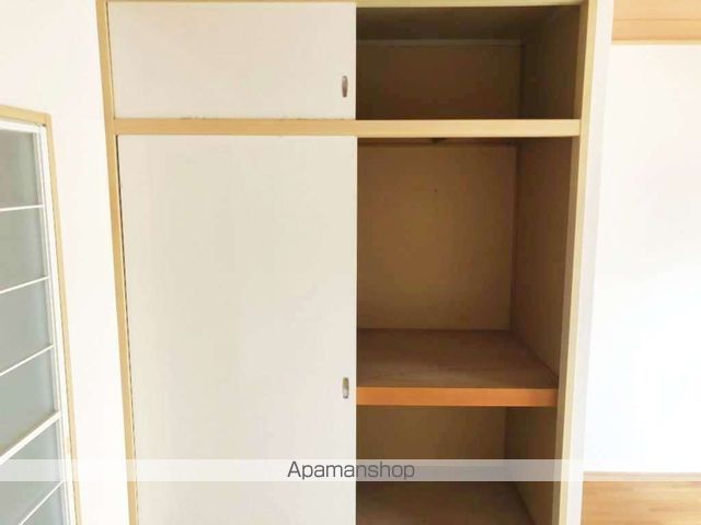 リバーサイド鎌田の内装写真
