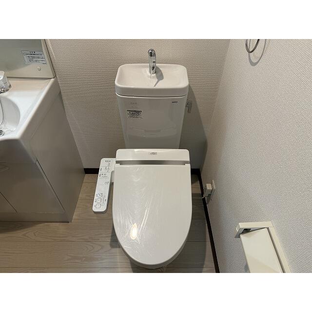 トイレ　トイレ