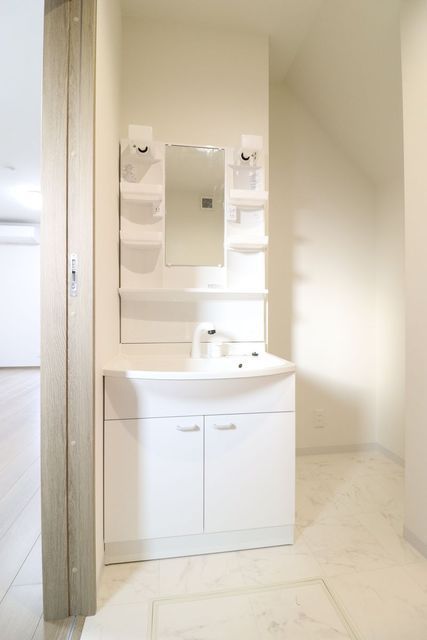 洗面設備　洗髪洗面化粧台