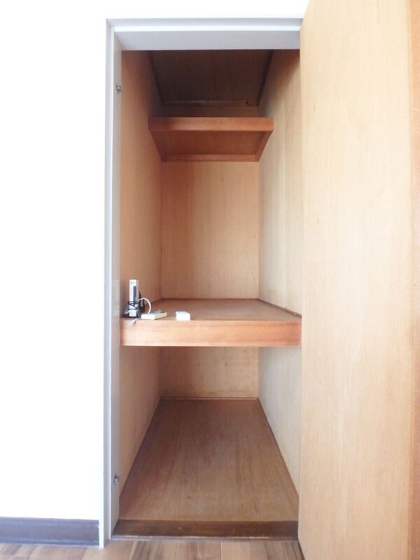 収納　奥行きのある収納です