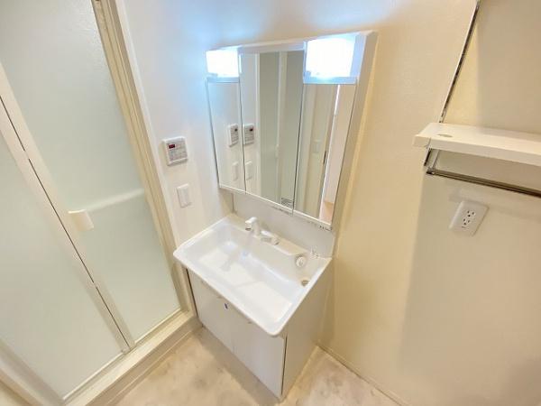 洗面設備　シャンプードレッサー！