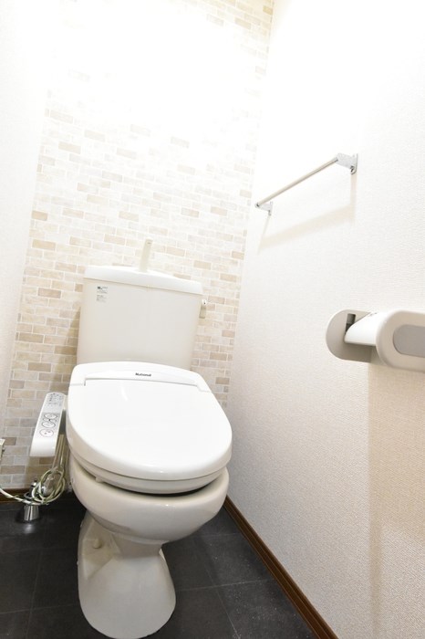 トイレ　※別室参考写真※清潔感のあるきれいなトイレ