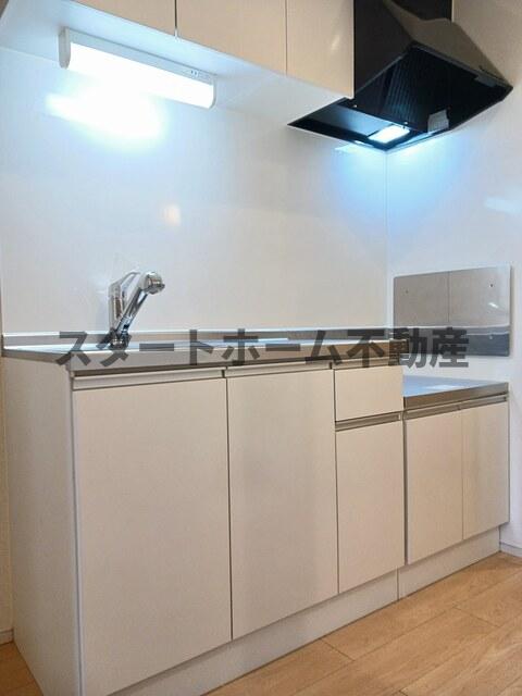 キッチン　コンパクトなキッチンで掃除もラクラク