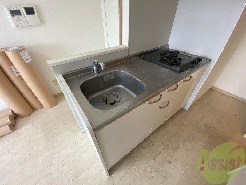 キッチン　キッチンはスペースも広々していて使いやすそうですよ！