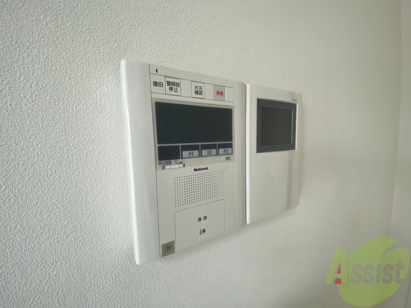 セキュリティ　インターホンは通話ができるので急な訪問があっても安心です。