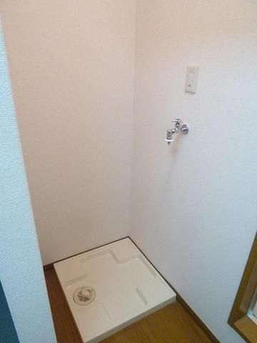 洗面設備　室内洗濯機置場